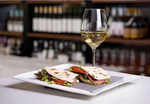 Enjoy Local Wines & Cuisine 