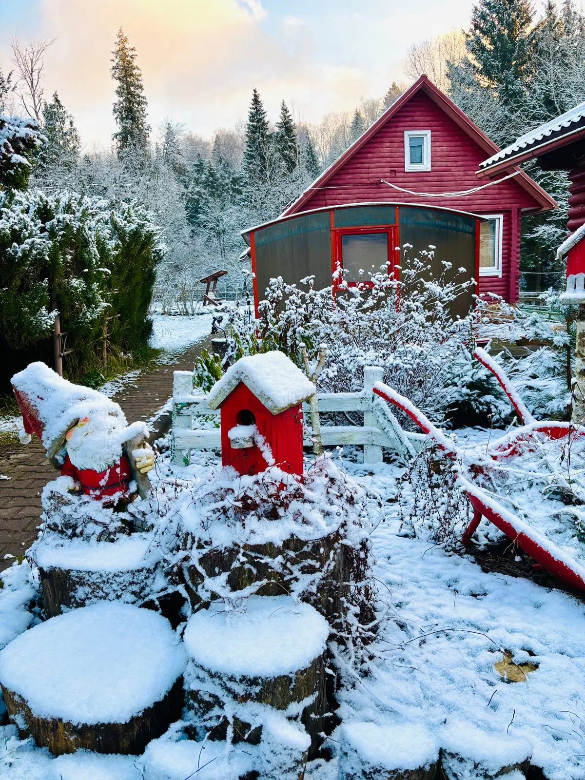 Moscow and Russian Village