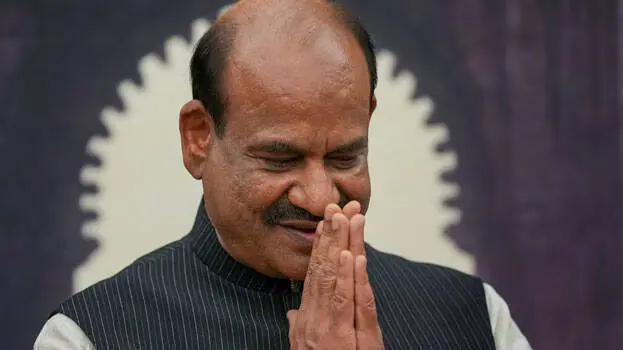 പതിനെട്ടാം ലോക്സഭയുടെ സ്പീക്കറായി ഓം ബിർള, പ്രമേയം അംഗീകരിച്ചത് ശബ്ദവോട്ടോടെ