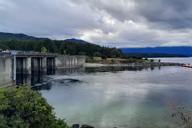 Lake Te Anau