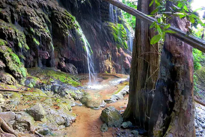 Hugh’s Dale Waterfall