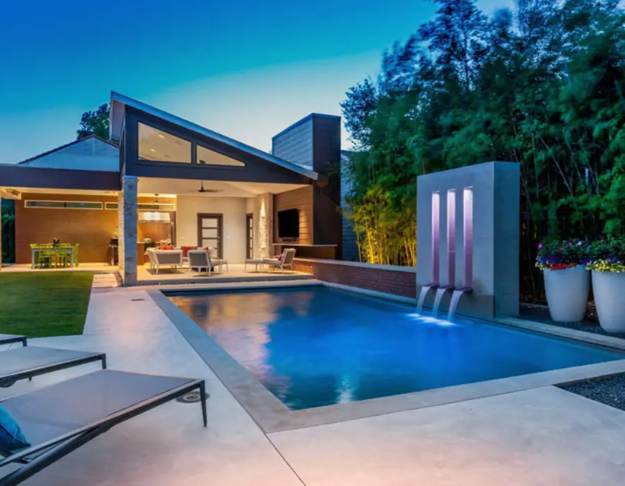 7 Amazing Benefits of Having a Swimming Pool at Home