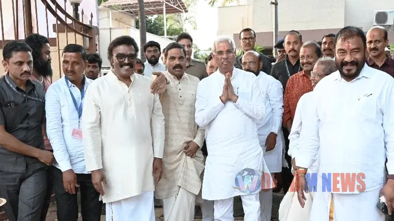 ജാംകേട് താലൂക്ക് നിവാസികൾക്ക് ദുരിതാശ്വാസ കിറ്റ് വിതരണംചെയ്തു