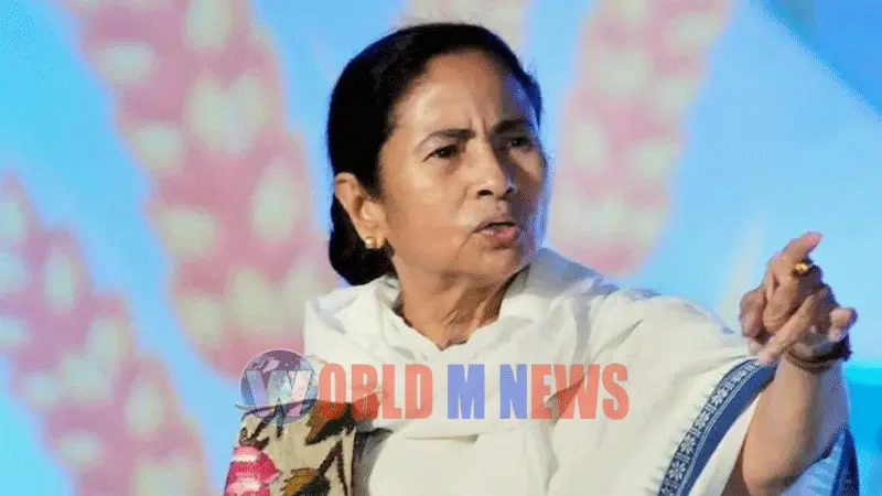 "രാത്രിയില് പെണ്കുട്ടികളെ പുറത്തിറങ്ങാന് അനുവദിക്കരുത്"; മമത ബാനര്ജി