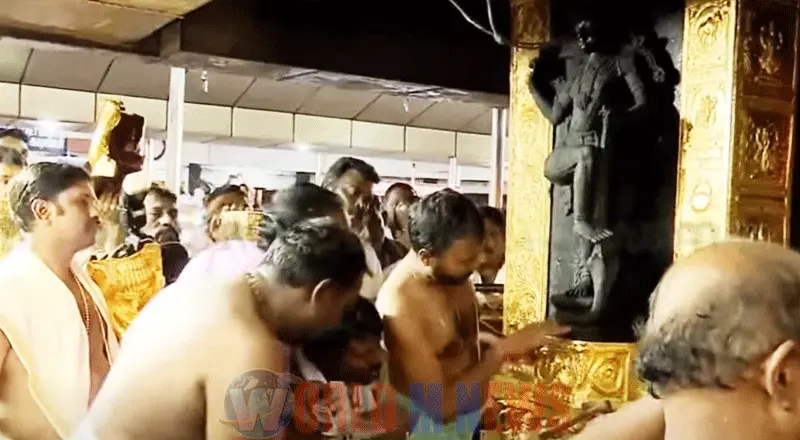 തുലാ മാസ പൂജകൾക്കായി ശബരിമല നടതുറന്നു: മേൽശാന്തിമാരെ തെരെഞ്ഞെടുക്കുന്നതിനുള്ള നറുക്കെടുപ്പ് നാളെ
