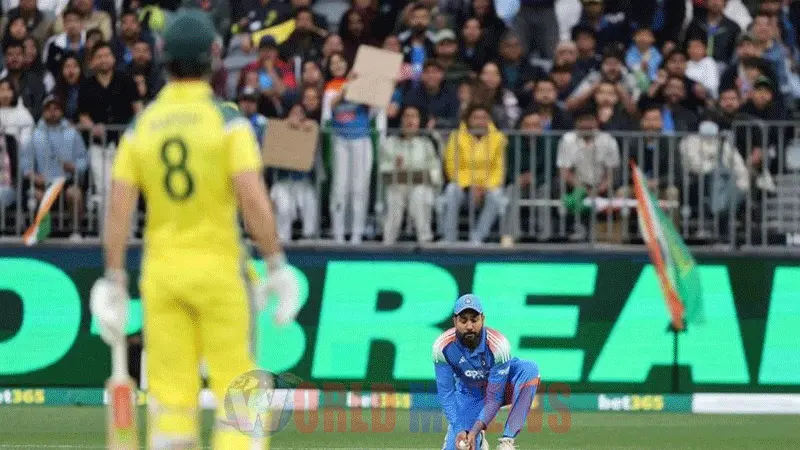 പരമ്പരയിലെ ആദ്യ വിജയം നേടി ആസ്ട്രേലിയ , കോഹ്ലിയും രോഹിത്തും മോശം പ്രകടനം