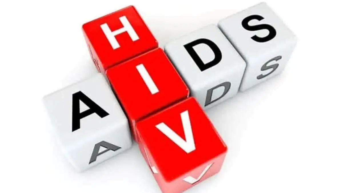 HIV രോഗബാധിതര് വർദ്ദിക്കുന്നു :എല്ജിബിടിക്യൂഐ വിഭാഗത്തിന് രക്തം ദാനം ചെയ്യുന്നതിന് വിലക്ക്