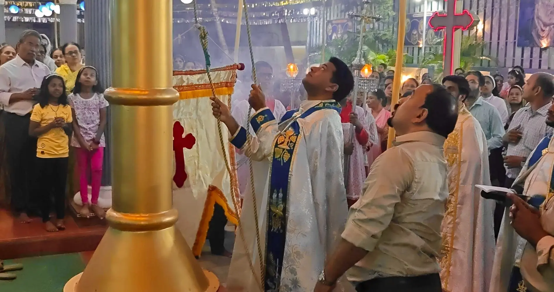 ഡോംബിവലി അമലോത്ഭവമാതാ ദേവാലയ തിരുന്നാളിന് കൊടിയേറി