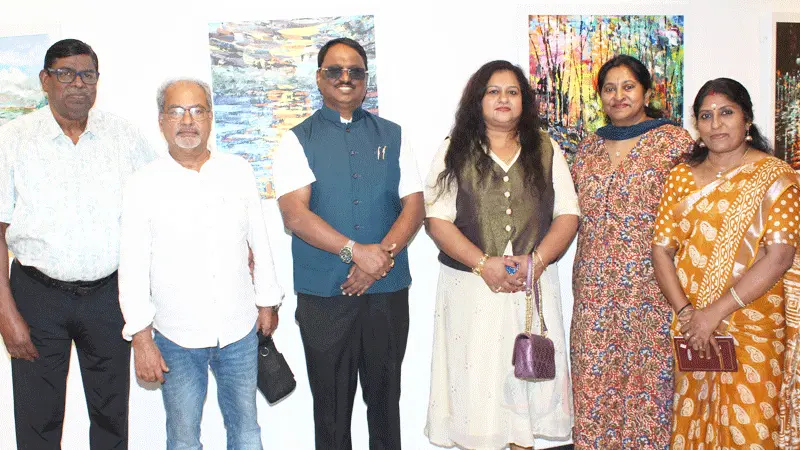 Sajila Peralassery’s Art Exhibition Inaugurated at Jehangir Art Gallery, Mumbai
