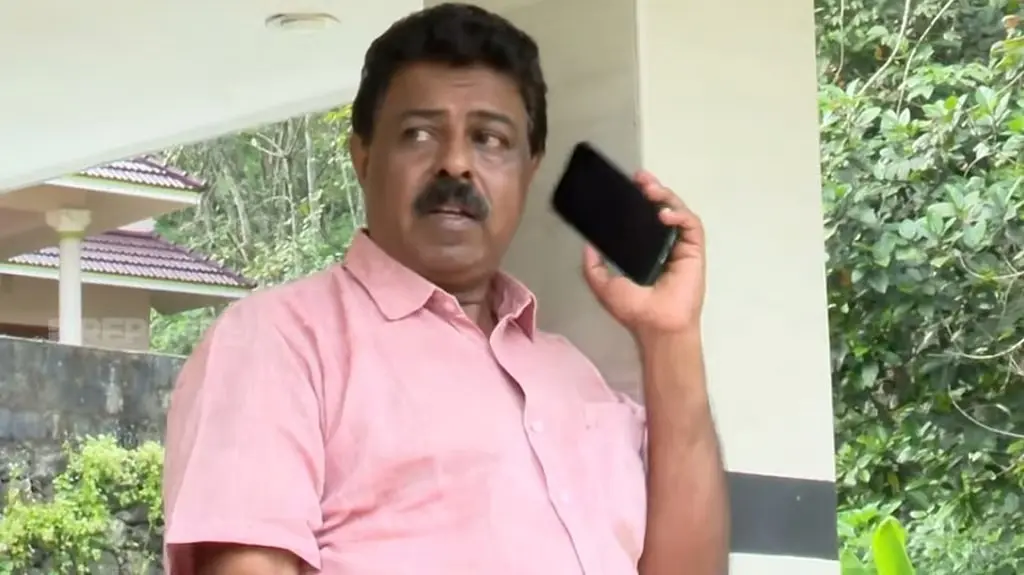 പാരഡി പാട്ടില്‍  അയ്യപ്പൻ്റെ  പേര് :  പരാതിയുമായി തിരുവാഭരണപാത സംരക്ഷണ സമിതി 