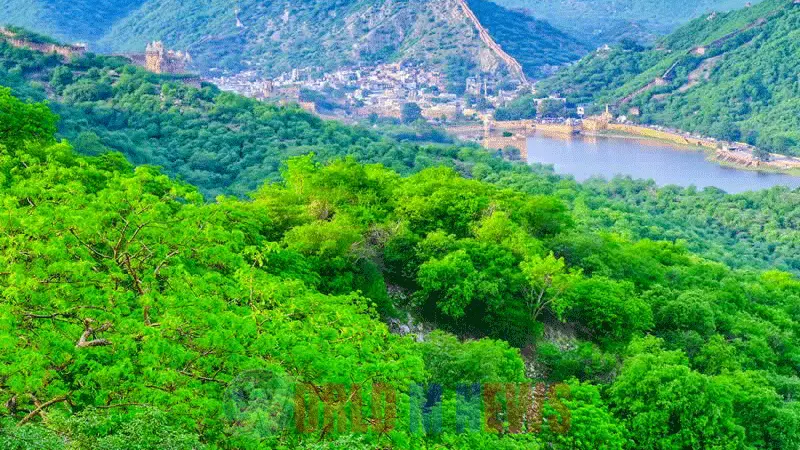 Aravallis: Centre directs states to impose complete ban on new mining leases