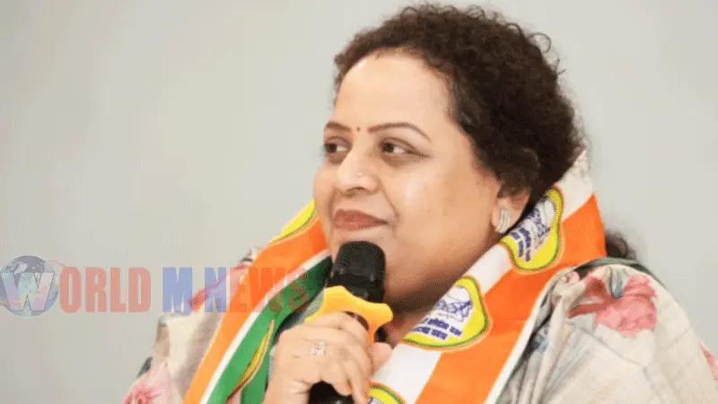 എൻസിപി(ശരദ് പവാർ )മുംബൈ പ്രസിഡണ്ട് രാഖി ജാദവ് ബിജെപിയിൽ ചേർന്നു  