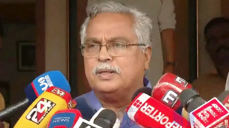 അവിഹിതമായി ഒരു ചില്ലിക്കാശ് സിപിഐ വാങ്ങിയെന്ന് വെള്ളാപ്പള്ളി പറഞ്ഞാൽ ആ പണം തിരികെ നൽകുമെന്ന് ബിനോയ് വിശ്വം