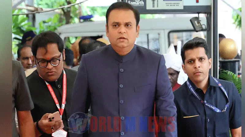 സ്പീക്കർ രാഹുൽ നർവേക്കർ നാമനിർദ്ദേശ പത്രിക പിൻവലിക്കാൻ സമ്മർദ്ദം ചെലുത്തിയെന്ന് സ്വതന്ത്ര സ്ഥാനാർത്ഥി