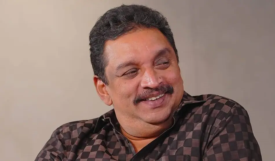 ഫ്ളാറ്റ് വാഗ്ദാനം ചെയ്ത് പണം തട്ടി: മുൻമന്ത്രിയും ആര്എസ്പി സംസ്ഥാന സെക്രട്ടറിയുമായ ഷിബു ബേബി ജോണിനെതിരെ കേസ്