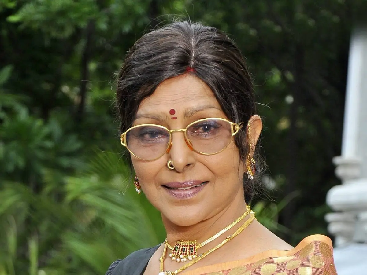 ജെ സി ഡാനിയേൽ പുരസ്കാരം ശാരദയ്ക്ക്