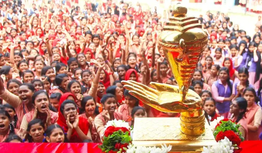 അഞ്ച് നാളുകൾ നീണ്ട കൗമാര കലാമാമാങ്കത്തിന് വിരാമം : ഒന്നാംസ്ഥാന കിരീടം കണ്ണൂരിന്