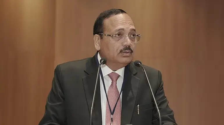 "കോടതികൾ നീതിയുടെ ഉടമകളല്ല, മറിച്ച് താൽക്കാലിക സംരക്ഷകരാണ്. നീതി പൂർവ്വം നിയമ നിർവഹണം നടത്തുകയാണ് കോടതിയുടെ ഉത്തരവാദിത്തം." :   ചീഫ് ജസ്റ്റിസ് സൂര്യകാന്ത്