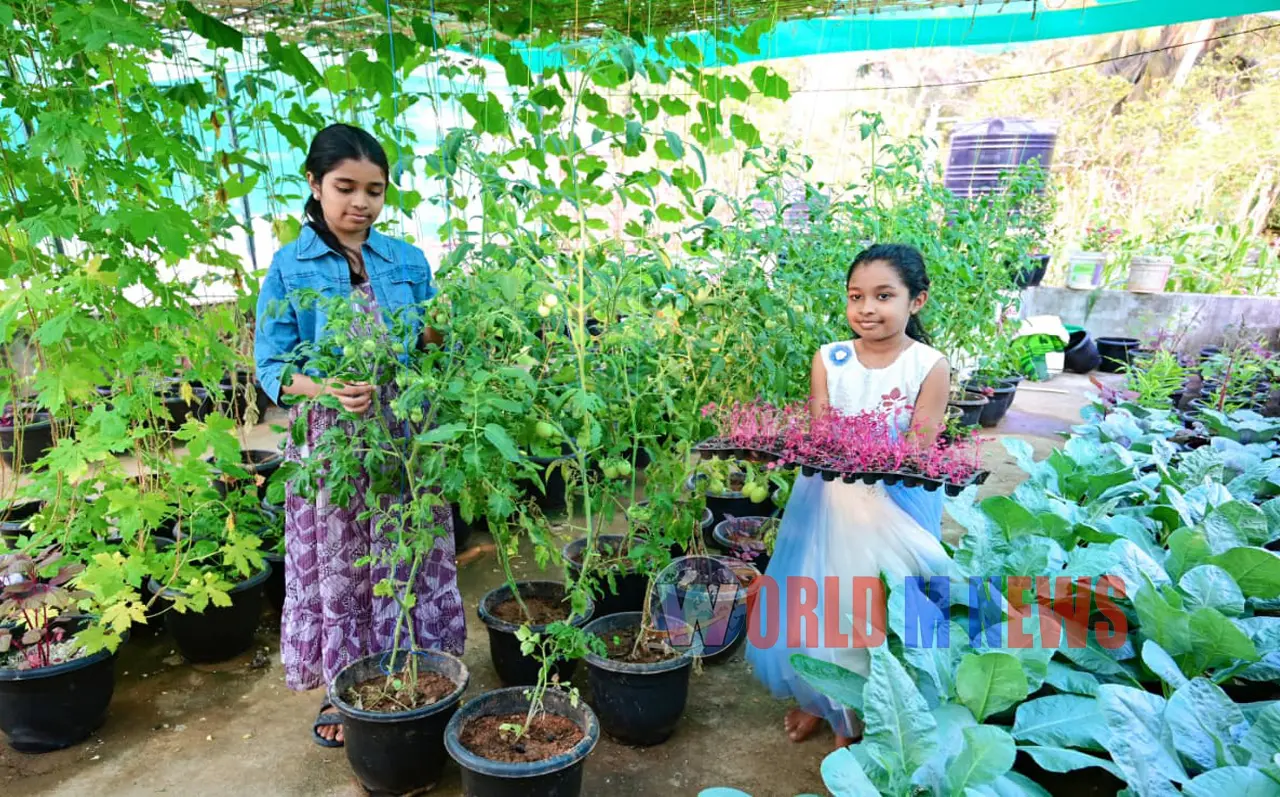കേരളത്തിലെ കുട്ടി കർഷകരായ സഹോദരിമാർക്ക് മുംബൈയിൽ സ്വീകരണം