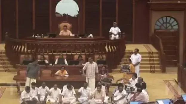 ശബരിമല സ്വർണ്ണക്കൊള്ളയിലെ ഭരണ പ്രതിപക്ഷ വാക്പോരിൽ നിയമസഭ പിരിഞ്ഞു