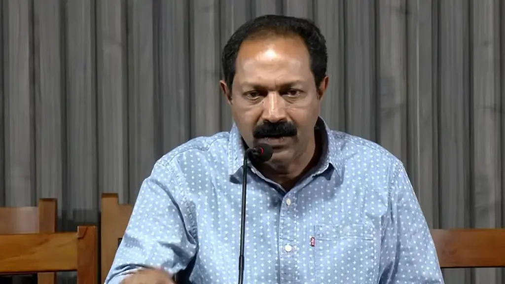 പാർട്ടി വിടുന്നത് കെ സി വേണുഗോപാൽ കാരണം :കോണ്ഗ്രസ്സ് വിട്ട് അഡ്വ.കിഷോർബാബു ബിജെപിയിലേയ്ക്ക്