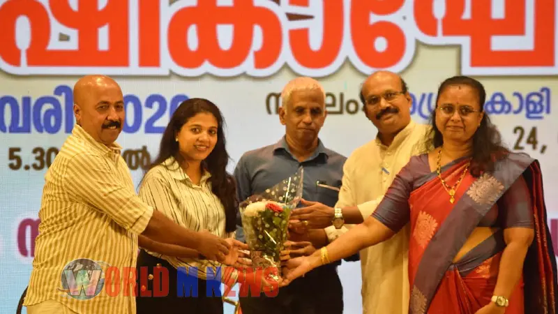 "ലോജിക്കില്ലാത്ത സങ്കൽപ്പങ്ങളുടെ അനന്തസാദ്ധ്യതകളാണ് ഓരോ കവിതയെങ്കിലും അതിലൊരു ആഭ്യന്തര ലോജിക്കുണ്ടെന്ന തോന്നൽ കവിത സൃഷ്ടിക്കും ": പി.ബി. ഹൃഷികേശൻ