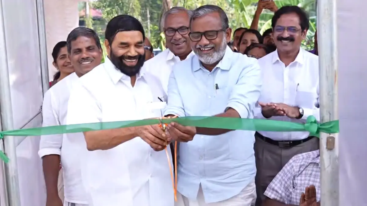 നെല്ല് സംഭരണ നടപടികള്ക്ക് പാലക്കാട് തുടക്കം കുറിച്ചതായി കൃഷി മന്ത്രി പി. പ്രസാദ്