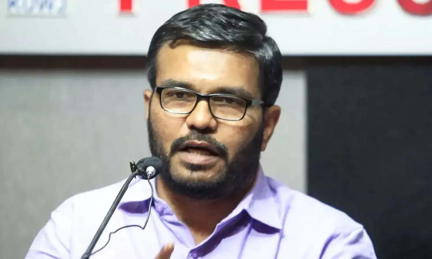 "ബാറുകളുടെ സമയമാറ്റം പുതിയ തീരുമാനമല്ല, സമയം ഏകീകരിക്കുകയാണ് ചെയ്തതത്" : മന്ത്രി എം ബി രാജേഷ്