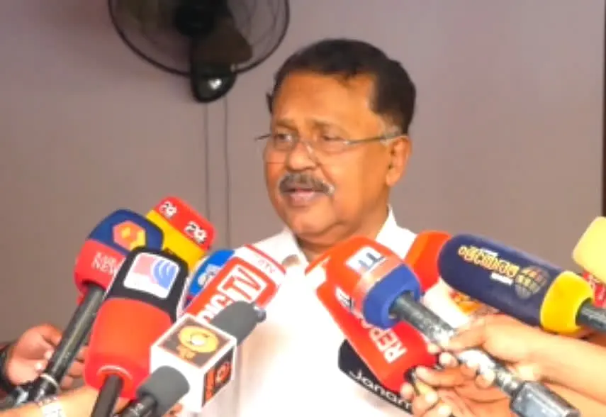 'ശബരിമല സമരവും സുവർണാവസര വിധിയും':പുസ്തകം വിവാദമാക്കേണ്ട കാര്യമില്ലെന്ന് അഡ്വ.പി എസ് ശ്രീധരൻ പിള്ള