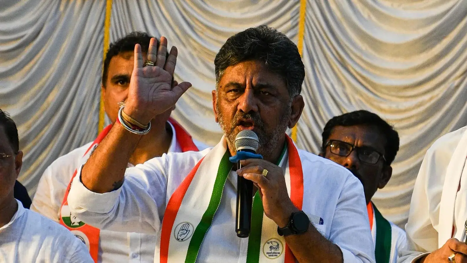 ബിജെപി അതിന്റെ അവസാന ദിവസങ്ങളിലേക്ക് അടുക്കുകയാണെന്ന് ഡികെ ശിവകുമാർ