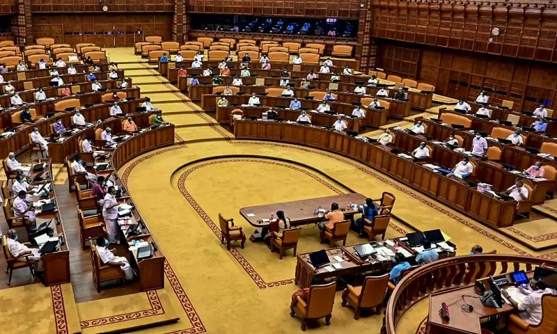 പതിനാറാം കേരള നിയമസഭയ്ക്ക് സമാപനം ; സഭ സമ്മേളിച്ചത് 204 ദിവസം; പാസാക്കിയത് 168 ബില്ലുകൾ