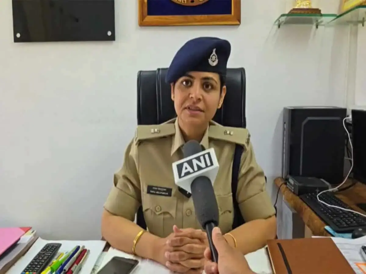 പത്താം ക്ലാസ് പൊതുപരീക്ഷയ്ക്കിടെ സ്കൂൾ വിദ്യാർഥിനി പ്രസവിച്ചു