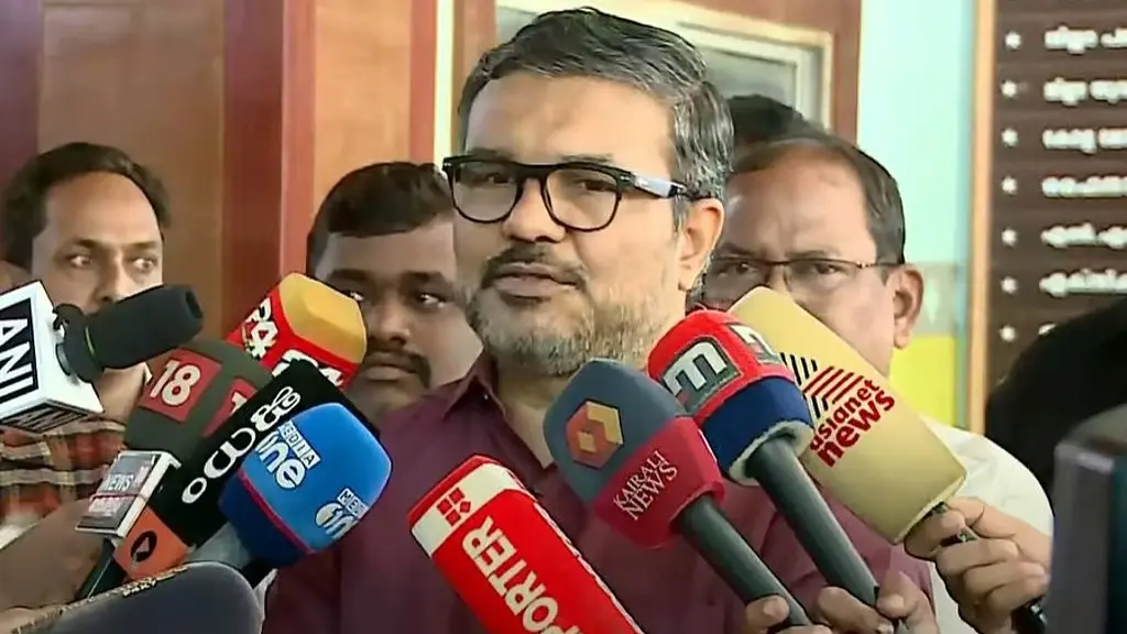 "ആം ആദ്മി പാർട്ടി നേതാക്കളെ ജയിലിലടച്ചതിന് പിന്നിൽ കോൺഗ്രസ്സ് -ബിജെപി രഹസ്യധാരണ" : മന്ത്രി എംബി രാജേഷ്