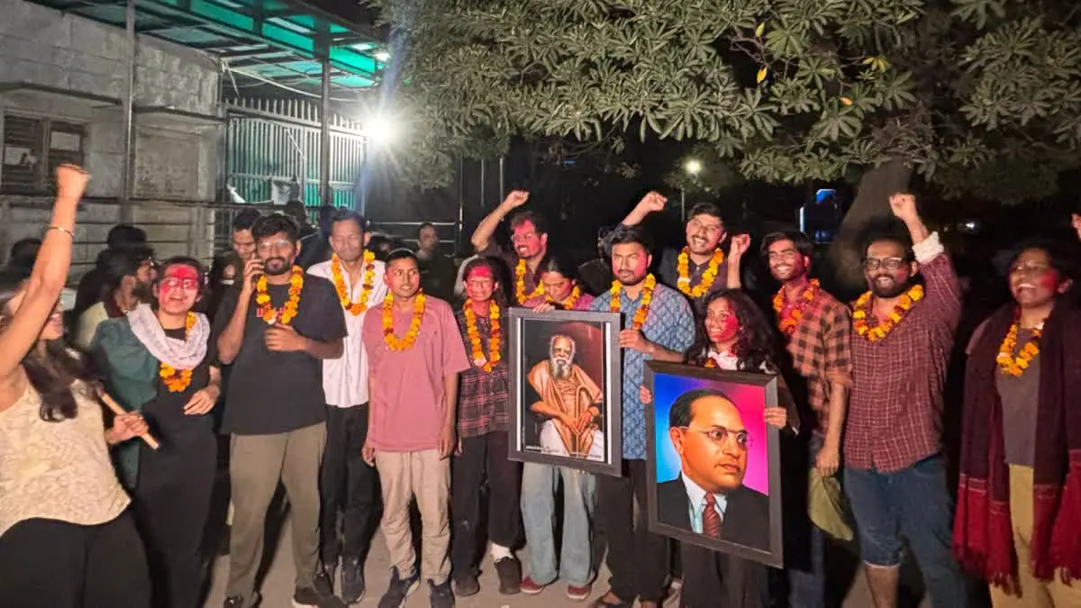 ജാതിഅധിക്ഷേപത്തിനെതിരെ പ്രതിഷേധിച്ച JNU വിദ്യർഥികള് ജയിൽമോചിതരായി