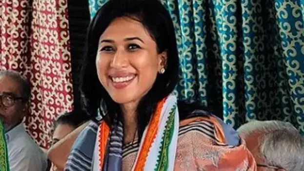 സ്ഥാനാർത്ഥിയാകാനുള്ള താല്പര്യം പരസ്യമായി പ്രകടിപ്പിച്ച് ഷമ മുഹമ്മദ്