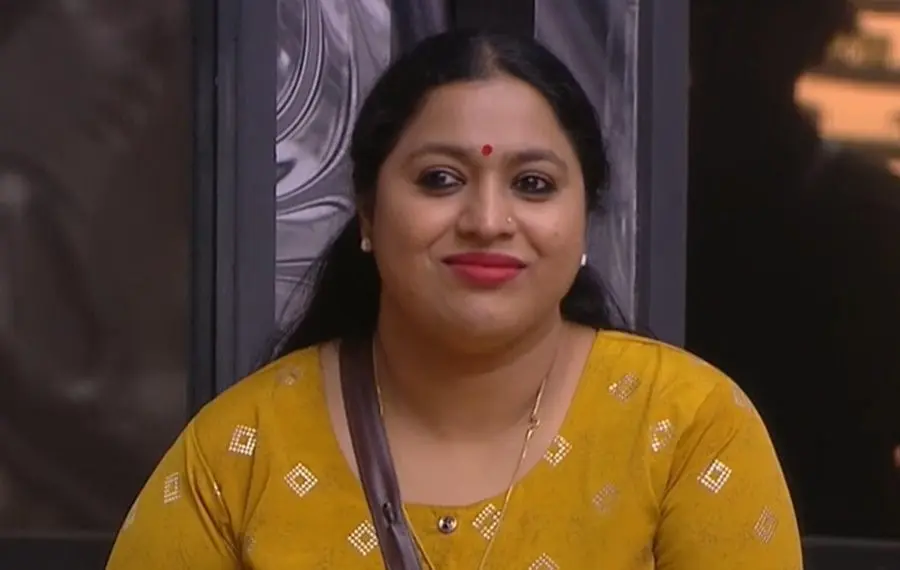 ട്വൻറി 20 സ്ഥാനാർഥി നടി ലക്ഷ്മിപ്രിയയ്ക്ക് വോട്ടില്ല.