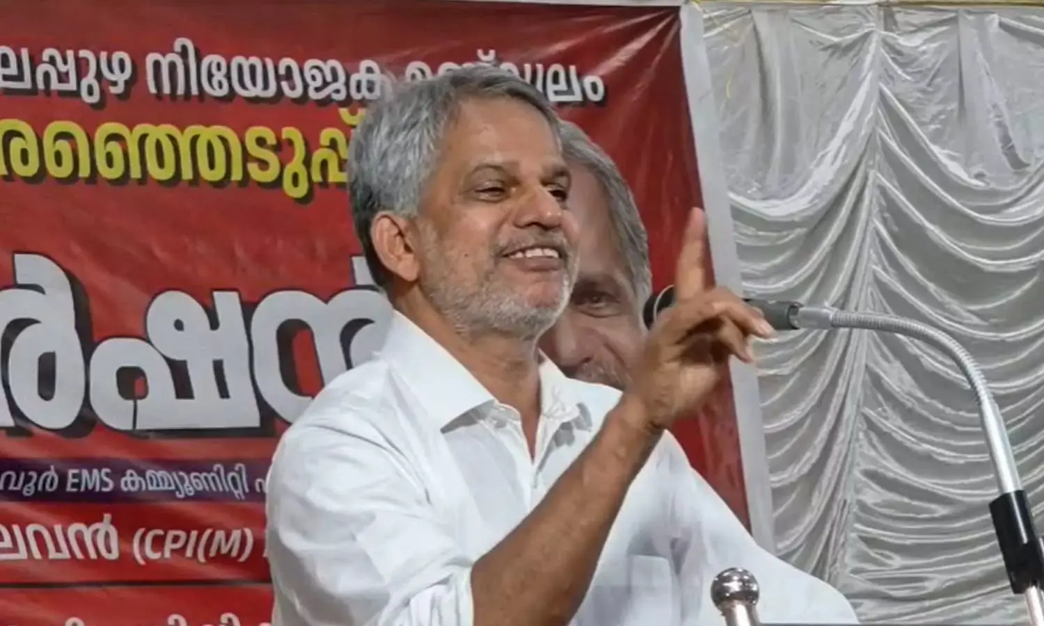 "ജി.സുധാകരൻ കമ്മ്യൂണിസ്റ്റ് മാനിഫെസ്റ്റോ വായിച്ചത് തലകീഴായിട്ടാണ്": എ.വിജയരാഘവൻ 