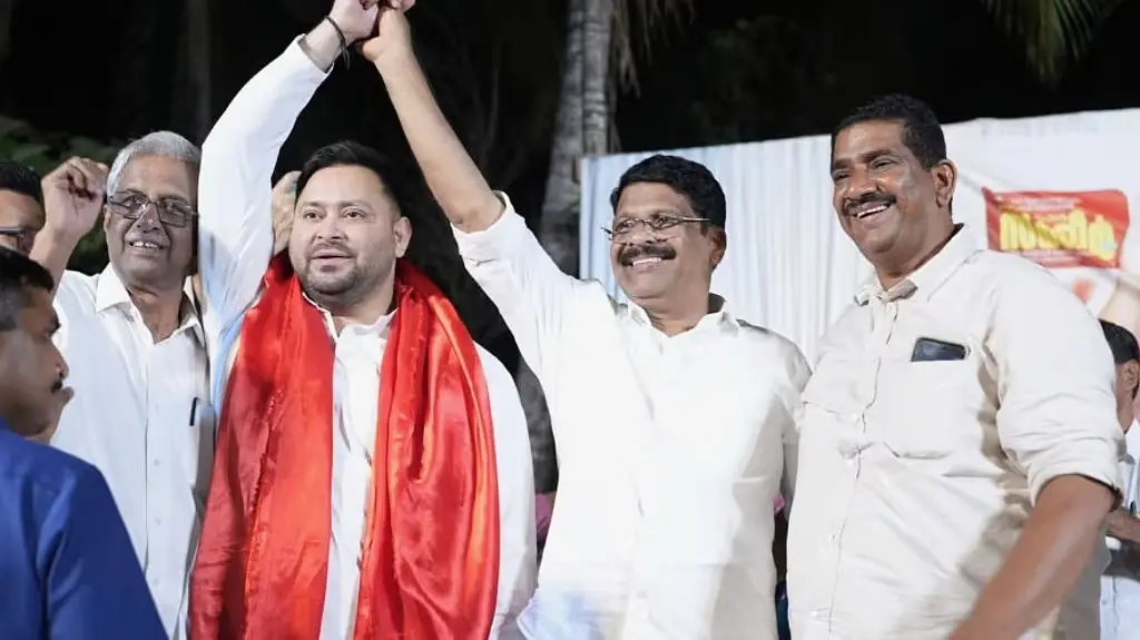 "ബിഹാറും കേരളം പോലെ ആകണമെന്ന് ആഗ്രഹിക്കുന്നു " :തേജ്വസി യാദവ്
