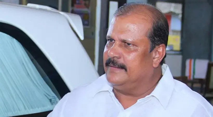 മെത്രാന്മാർ ഊളത്തരം കാണിക്കരുത്; സഭക്കെതിരെ രൂക്ഷ വിമർശനവുമായി  പി.സി. ജോർജ്