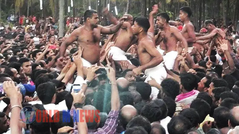 പ്രശസ്തമായ മാവിലാക്കാവ്  അടിയുത്സവം ഇന്ന്