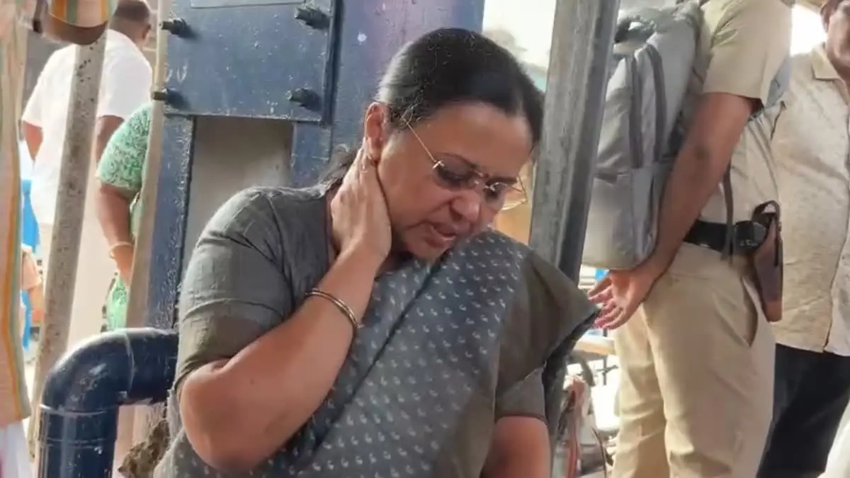 മന്ത്രി വീണാ ജോർജിന് എതിരെയുള്ള ആക്രമണം:വധശ്രമത്തിന് തെളിവില്ല; ഉണ്ടായത് ഉന്തുംതള്ളും മാത്രം!