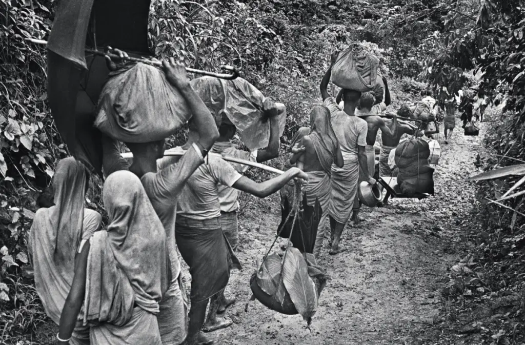 ഇന്ന് അന്തരിച്ച ഫോട്ടോ ജേർണലിസ്റ്റ് രഘുറായ് യുടെ ഫോട്ടോകളിൽ നിന്നും