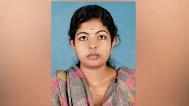 നെയ്യാറ്റിന്‍കരയില്‍ യുവതിയെ കുത്തിക്കൊലപ്പെടുത്തി; ഭര്‍ത്താവ് പിടിയില്‍