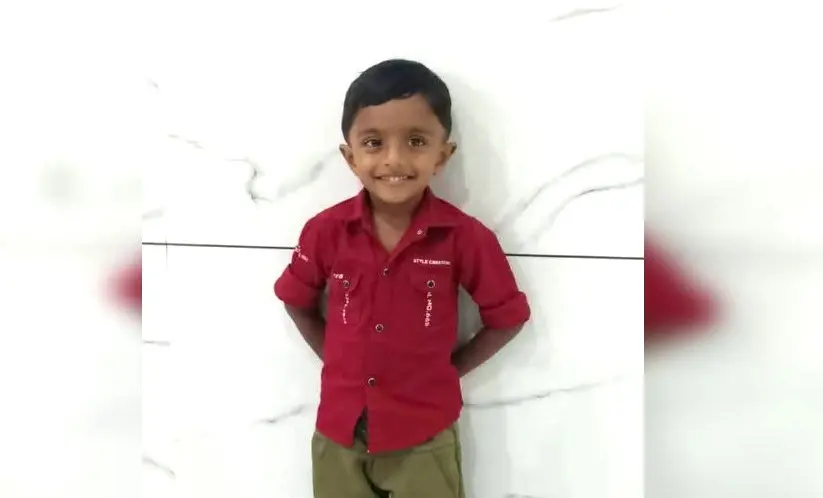  ഗുഡ്‌സ് ഓട്ടോറിക്ഷ ശരീരത്തിൽ കയറിയിറങ്ങി; ആറ് വയസുകാരന് ദാരുണാന്ത്യം