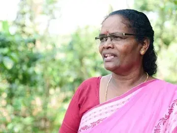 "വിജയ്  25ഓളം ജനറല്‍ സീറ്റുകളില്‍ ആദിവാസി ദളിത് സ്ഥാനാര്‍ഥികളെ നിര്‍ത്തി വിജയിപ്പിച്ചു": സി.കെ.ജാനു  