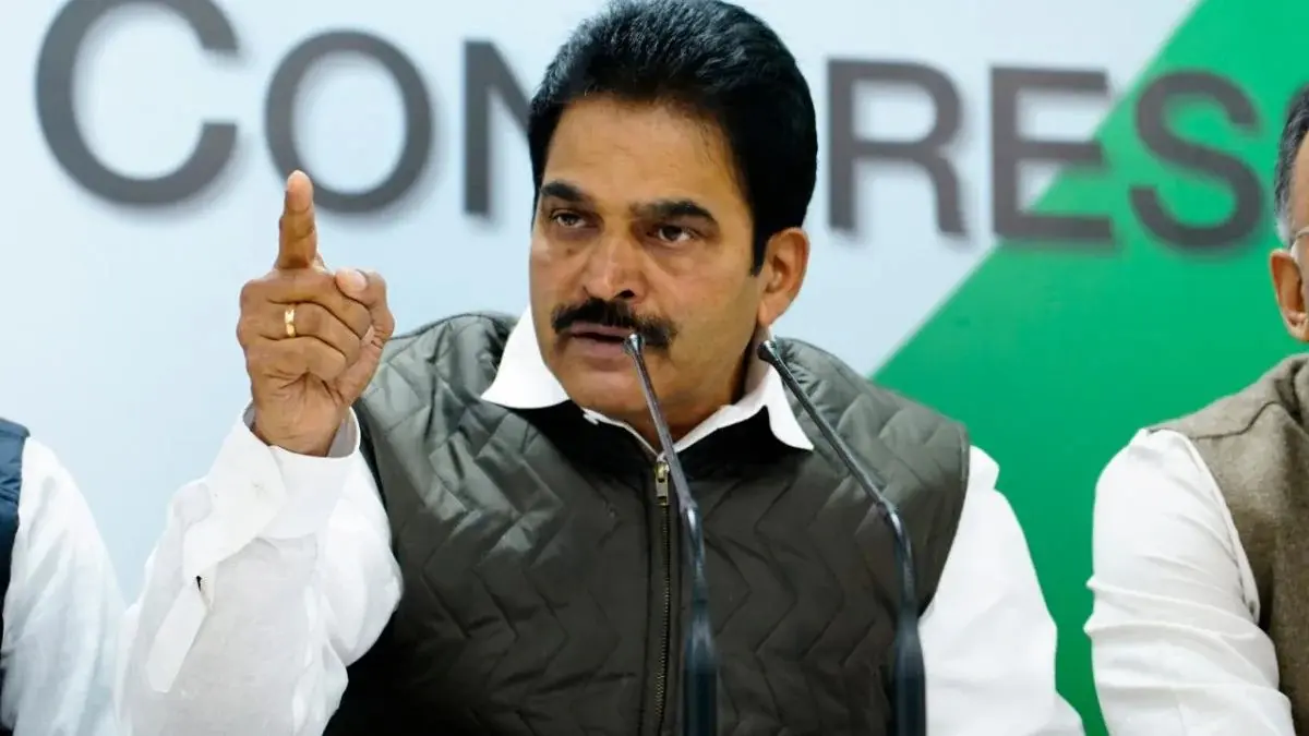 "മുഖ്യമന്ത്രിയാകാൻ കെസി വേണു​ഗോപാൽ ഇരിക്കൂറിൽ മത്സരിച്ചാൽ തോൽപ്പിക്കും"; മുസ്ലീം ലീ​ഗ് 