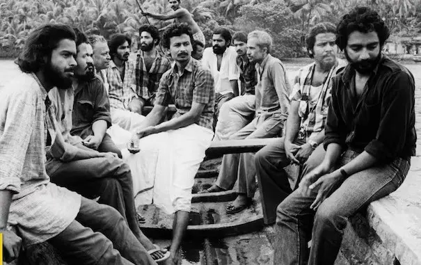 നാല് പതിറ്റാണ്ടിന് ശേഷo കാന്‍ ഫിലിം ഫെസ്റ്റില്‍ തിളങ്ങി ജോണ്‍ എബ്രഹാമിന്‍റെ 'അമ്മ അറിയാന്‍':