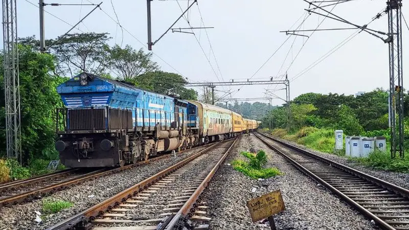 തിരുവനന്തപുരം- കണ്ണൂർ ജനശതാബ്ദിക്ക് മെയ് 22 മുതൽ ആലുവയിൽ സ്റ്റോപ്പ് 