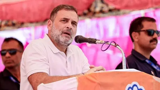 നരേന്ദ്ര മോദിയും  അമിത് ഷായും രാജ്യദ്രോഹികളെന്ന് കോണ്‍ഗ്രസ് നേതാവ് രാഹുല്‍ ഗാന്ധി
