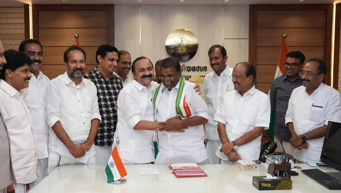 കേരള നിയമസഭാ സ്പീക്കറായി തിരുവഞ്ചൂർ രാധാകൃഷ്ണൻ